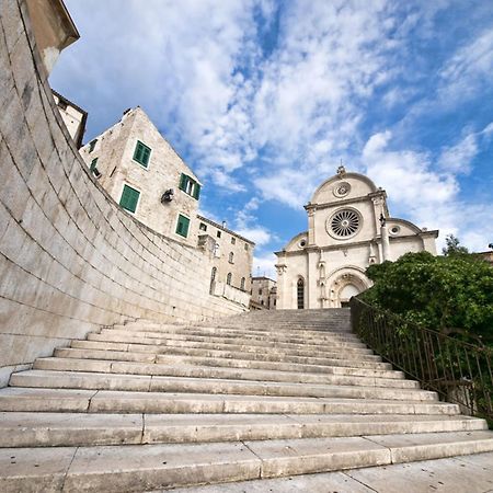 Cozy Country Home With Heated Outdoor Pool Sibenik Bagian luar foto