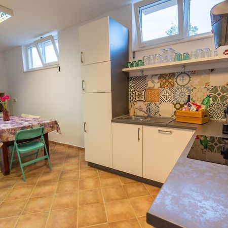 Cozy Country Home With Heated Outdoor Pool Sibenik Bagian luar foto