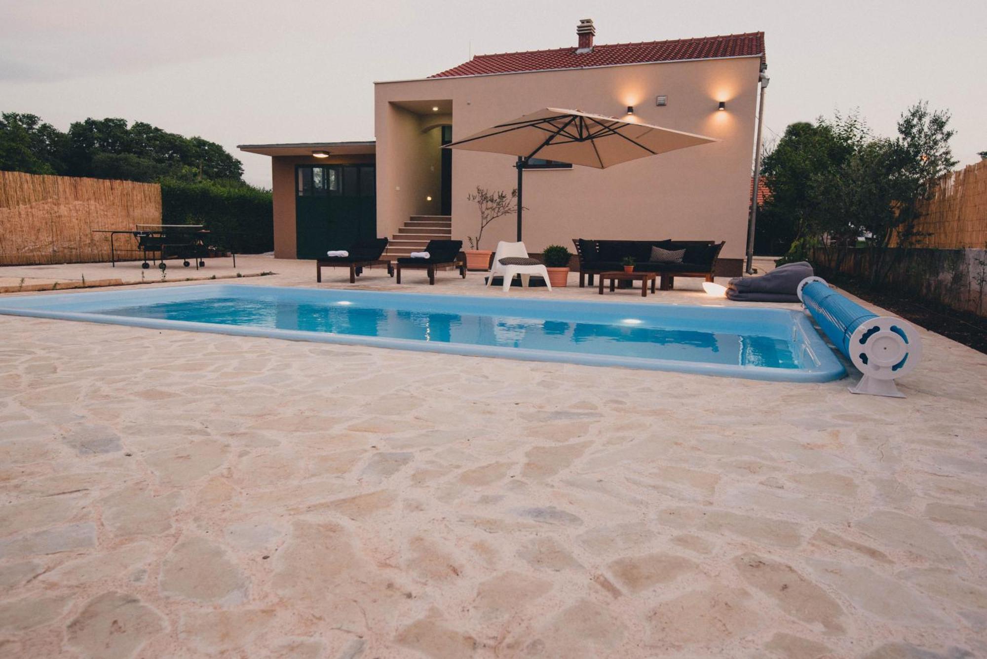 Cozy Country Home With Heated Outdoor Pool Sibenik Bagian luar foto